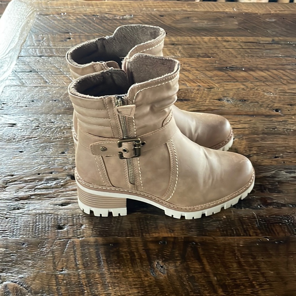 Block heel booties
